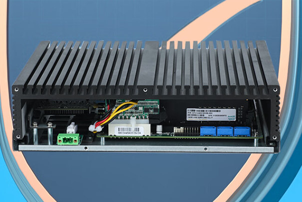 嵌入式工控機(jī).png 嵌入式工控機(jī).png