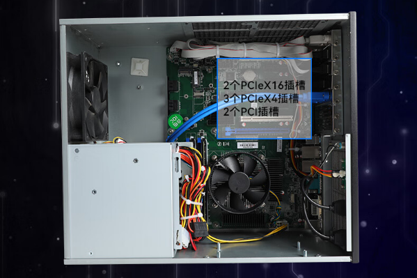 壁掛式工控機機箱.png 壁掛式工控機機箱.png